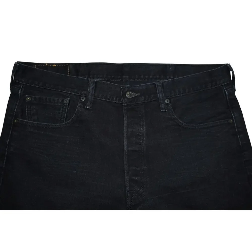 Levis step into